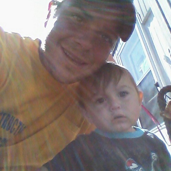 Meet your Posher, Chris - Picture 1 of 1